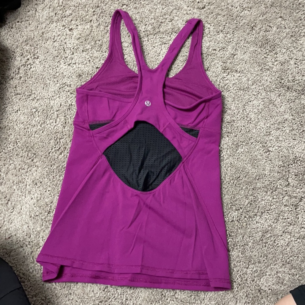 Lululemon Tank - Picture 2 of 4